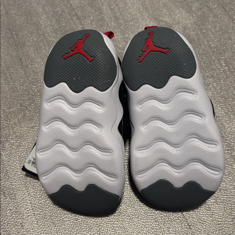 Toddler Jordan 23/7 Sneaker NWT 6C - Picture 5 of 5